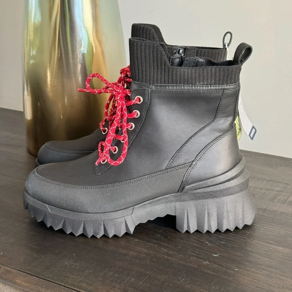 Nurture Whitney Water Resist Leather Lace-Up Lug Sole Platform Boots NWT 7 6.5